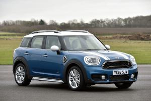 Mini Cooper S Countryman ALL4 2017 года (UK)